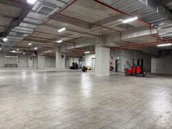 Jurong Logistics Hub (D22), Warehouse #586029841